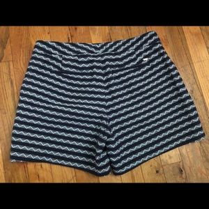 Short pants